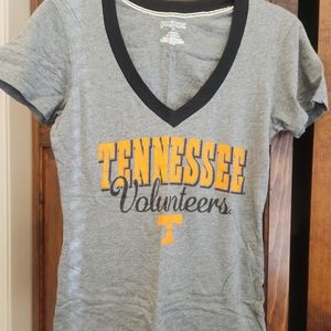 Women's UT shirt size medium